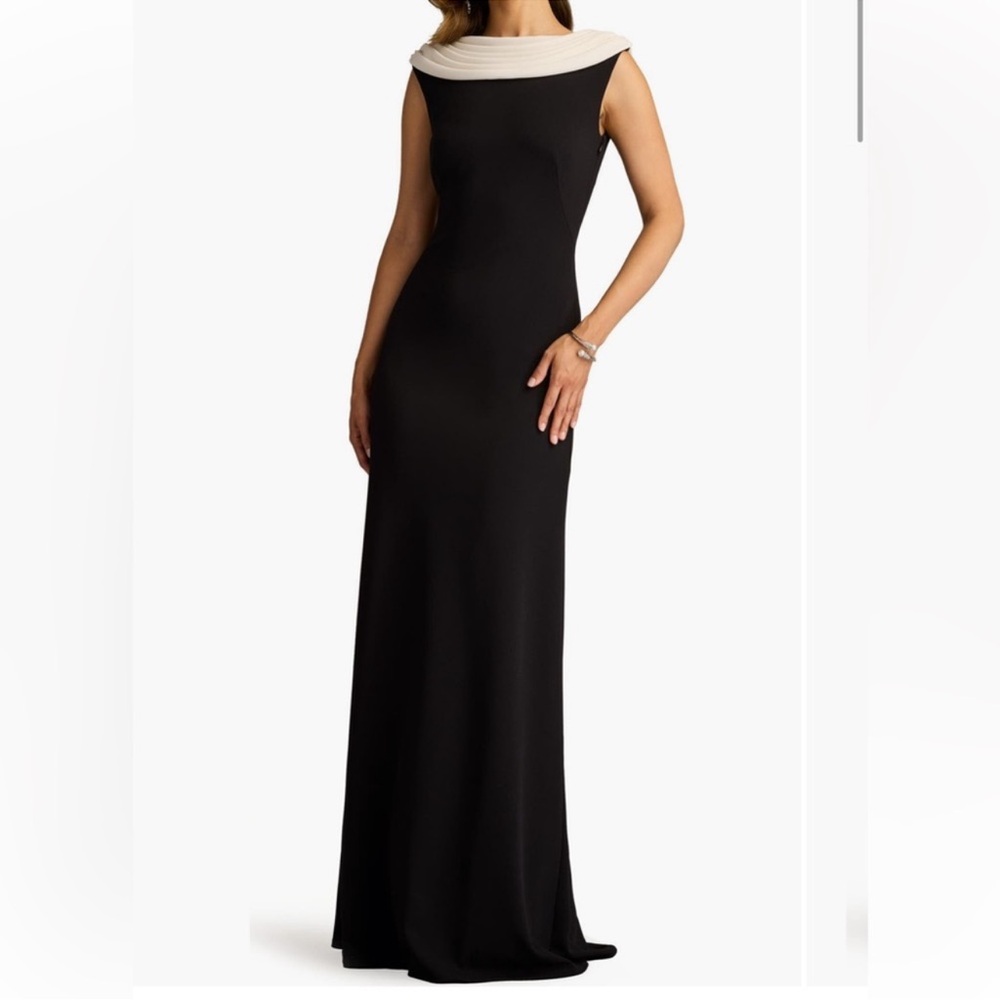 ✨NEW✨Tadashi Shoji Plaza Drape Back Gown Black White Formal Dress BOS25231L